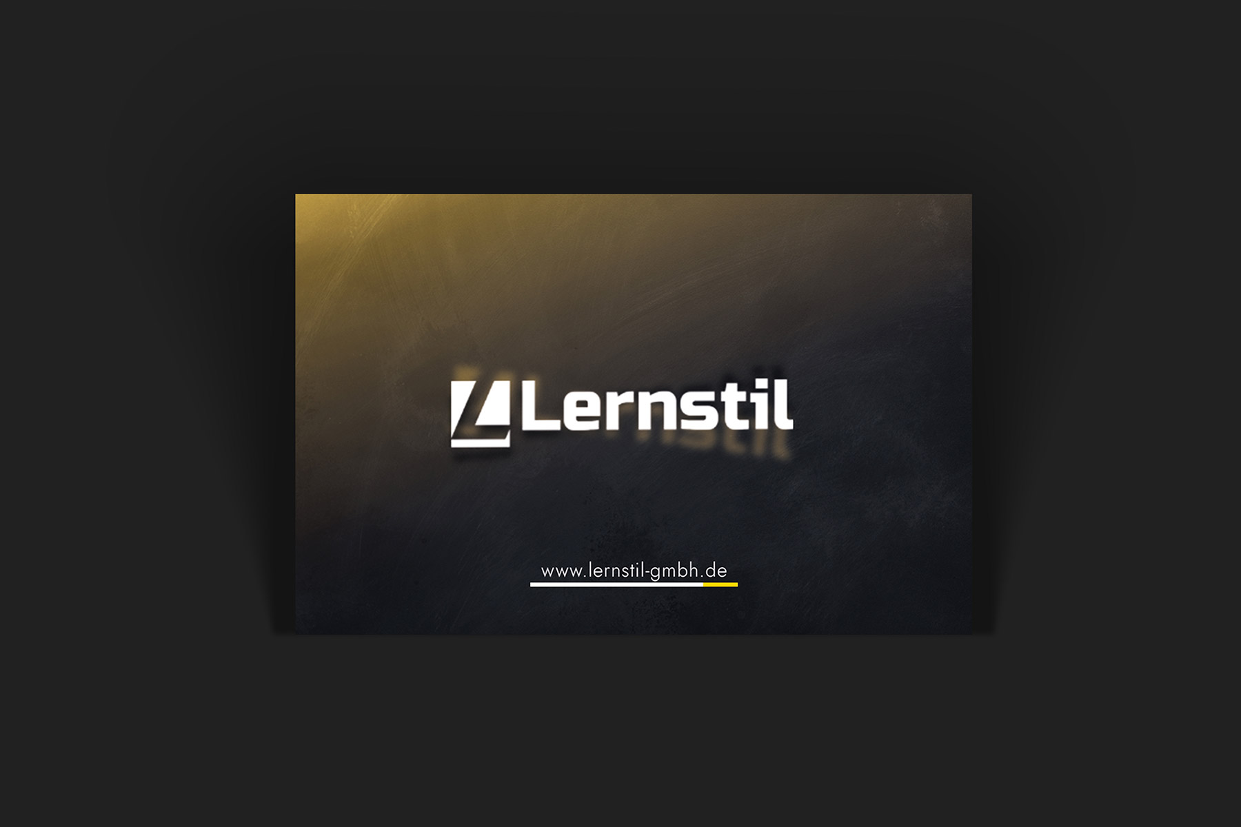 Vorderseite einer Visitenkarte mit dem Logo und der Internetadresse des Unternehmens Lernstil GmbH